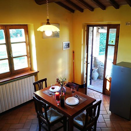 Agriturismo Grecinella 카솔레 델사 객실 사진