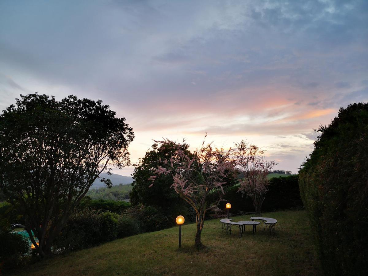 Agriturismo Grecinella 카솔레 델사 외부 사진